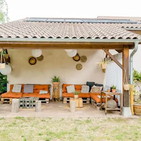 Privee Rustique Chez Habitant ホームステイ